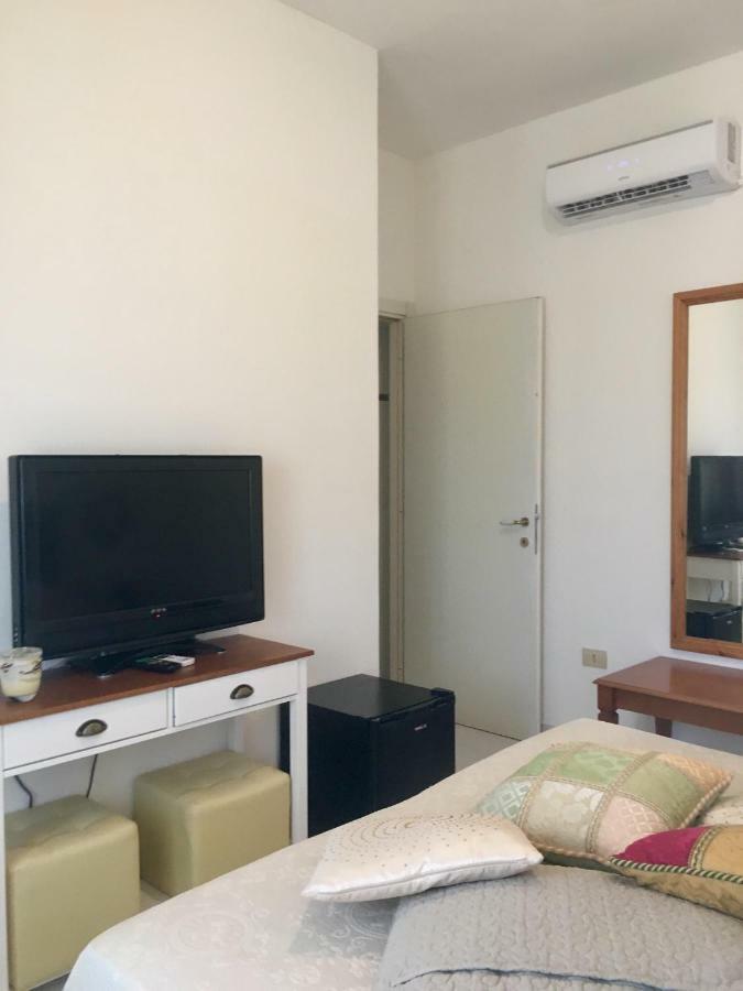 Charlottemaison Acomodação com café da manhã Cagliari Exterior foto